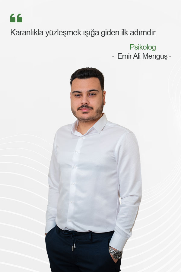 Karanlıkla yüzleşmek ışığa giden ilk adımdır.